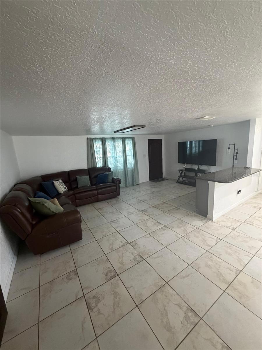 5009 VAUGHN RD, PLANT CITY, FL, 33565