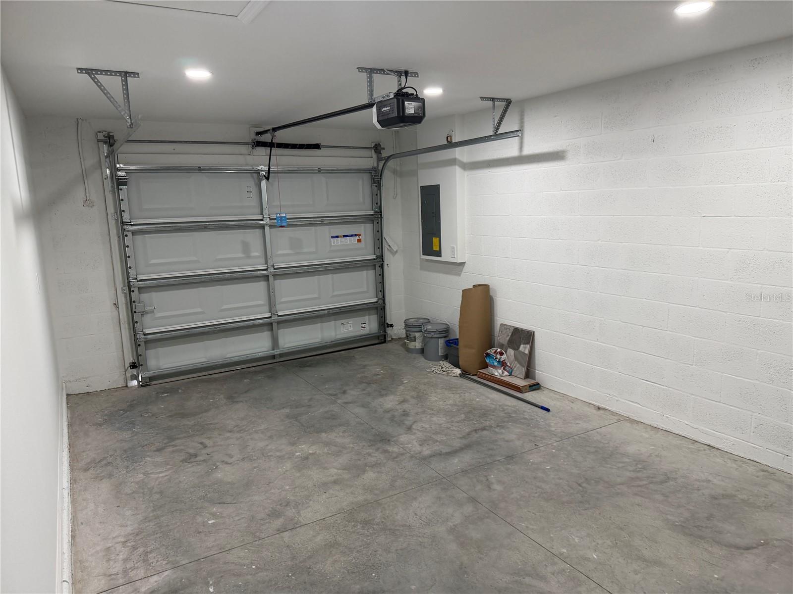 4210 E CAYUGA ST, TAMPA, FL, 33610