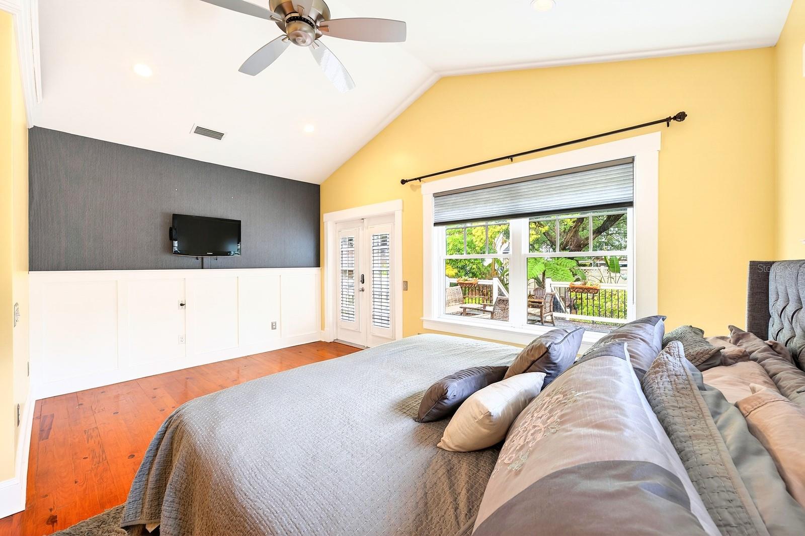 613 E PINE ST, ORLANDO, FL, 32801