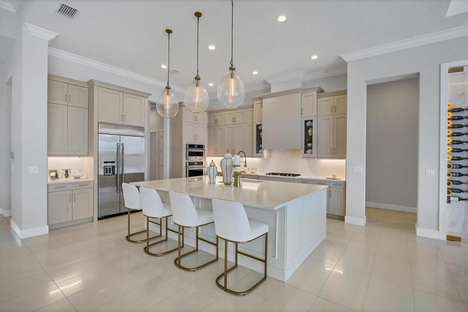 16925 CLEARLAKE AVE, LAKEWOOD RANCH, FL, 34202