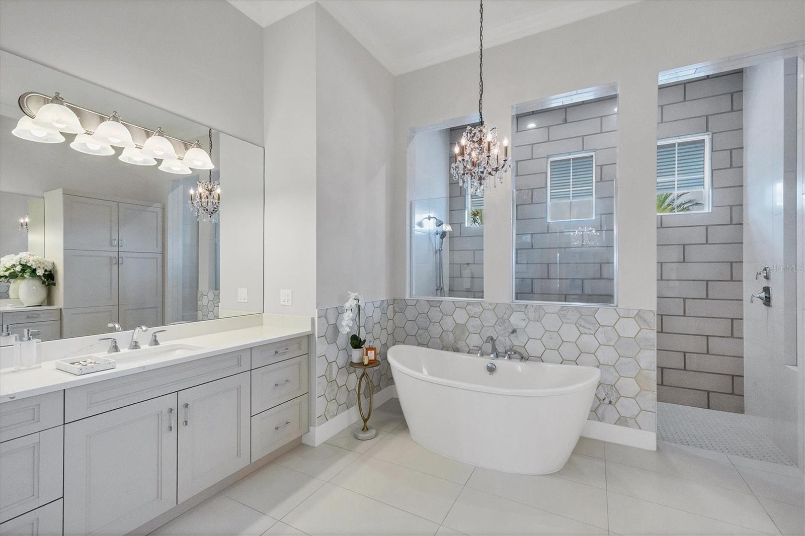 16925 CLEARLAKE AVE, LAKEWOOD RANCH, FL, 34202