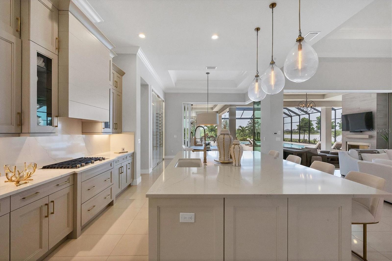 16925 CLEARLAKE AVE, LAKEWOOD RANCH, FL, 34202