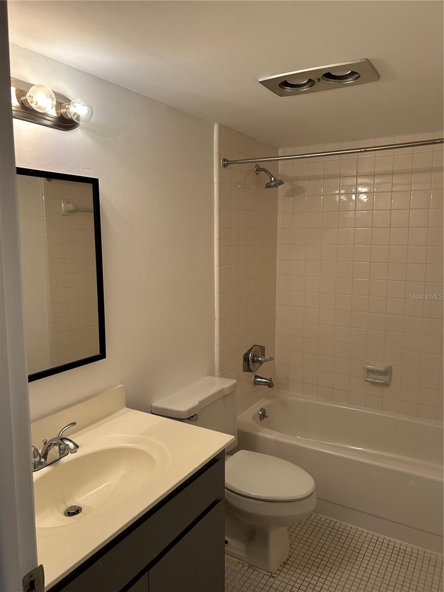 958 E MICHIGAN ST #B, ORLANDO, FL, 32806