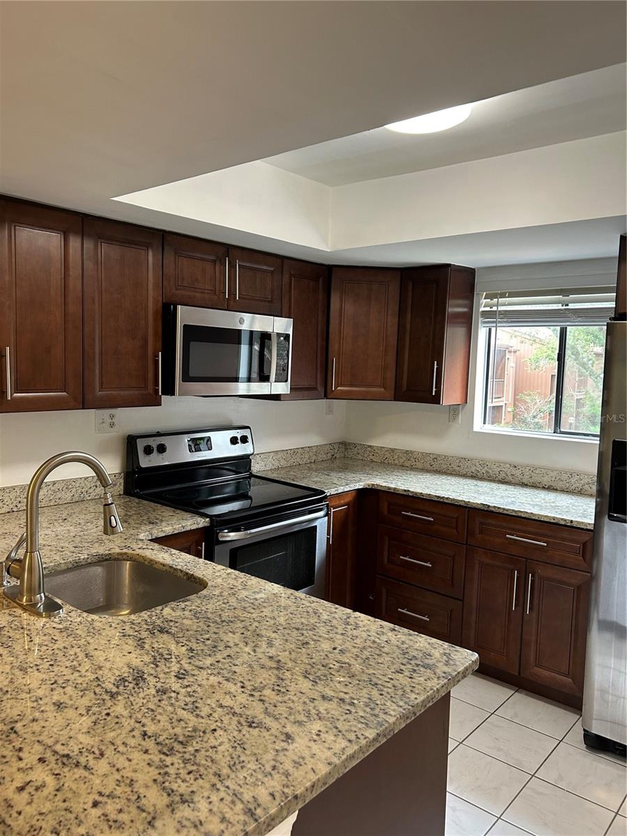958 E MICHIGAN ST #B, ORLANDO, FL, 32806