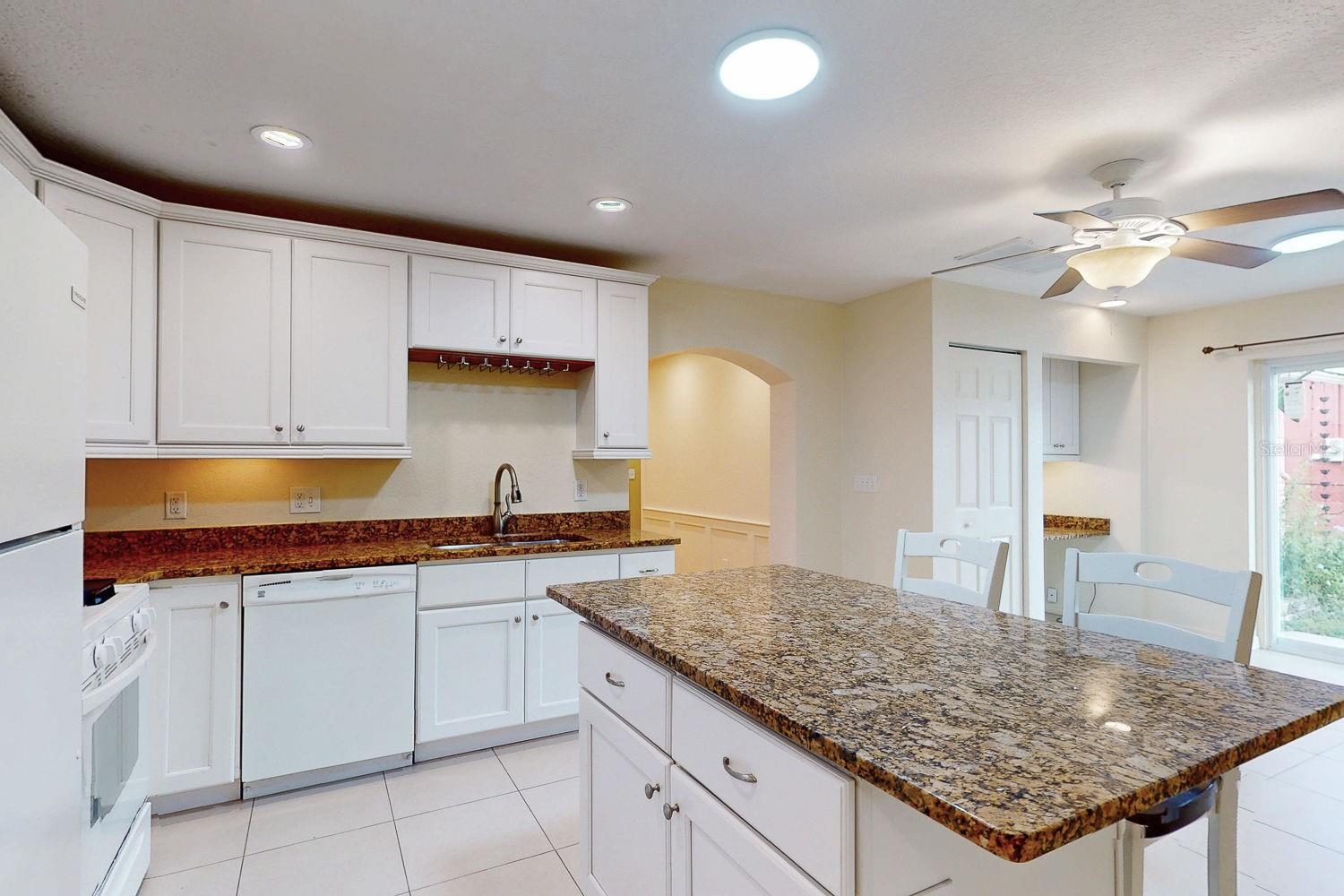 6642 27TH ST N, ST PETERSBURG, FL, 33702