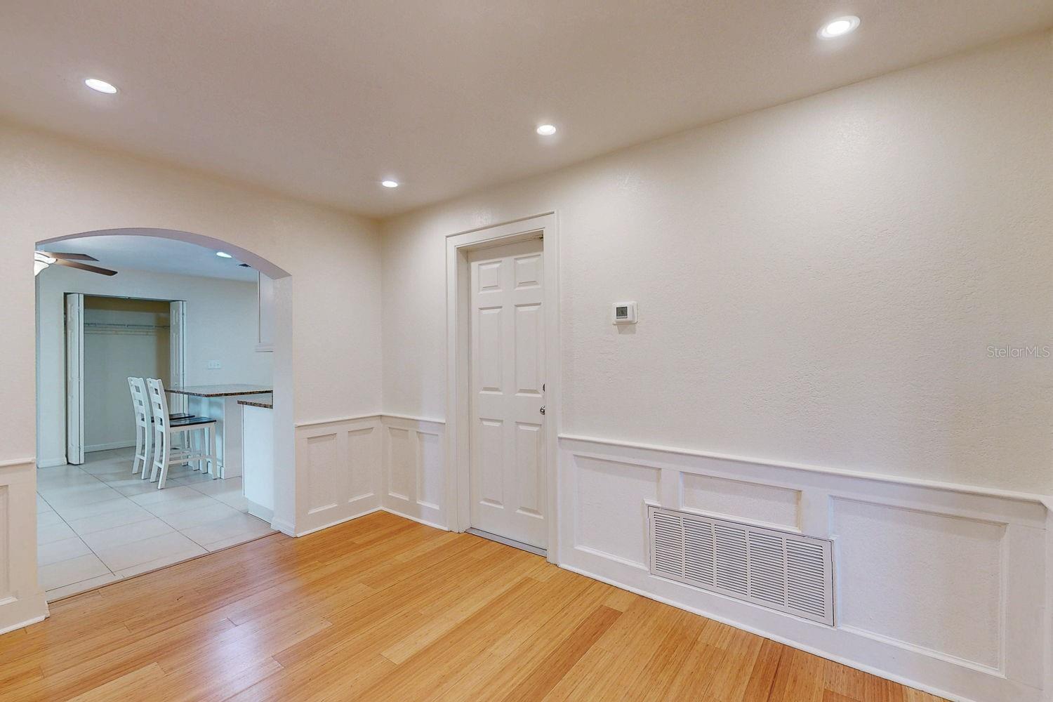 6642 27TH ST N, ST PETERSBURG, FL, 33702