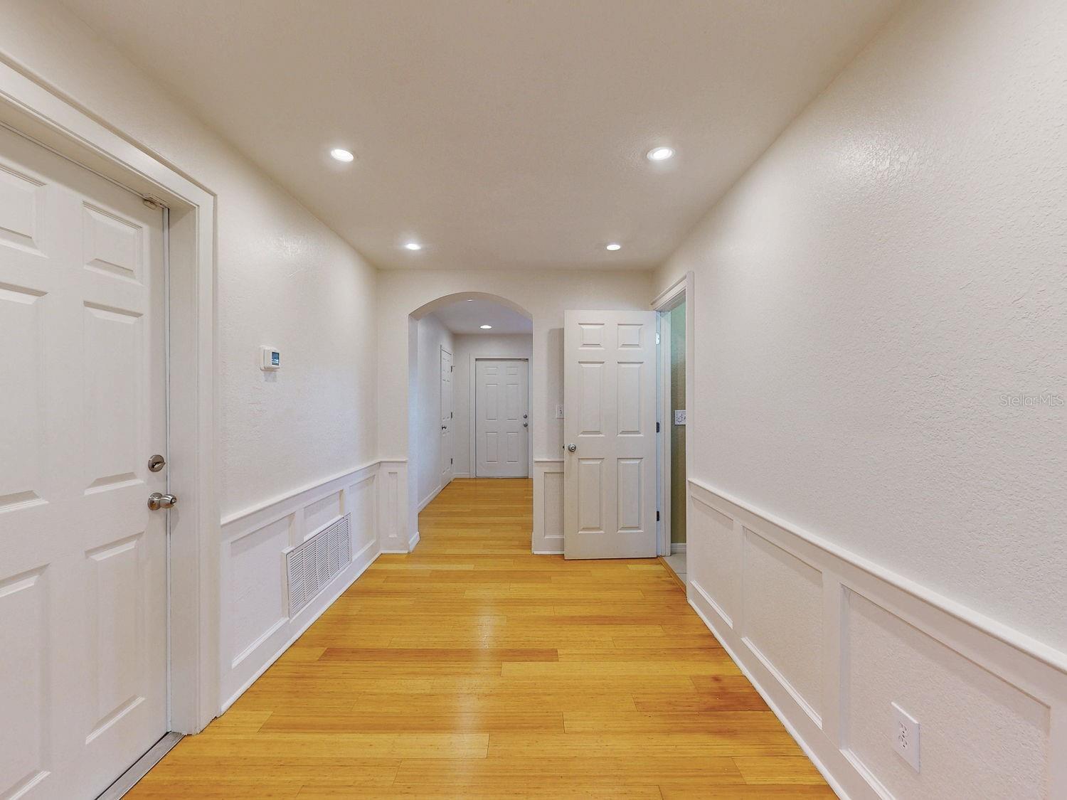 6642 27TH ST N, ST PETERSBURG, FL, 33702