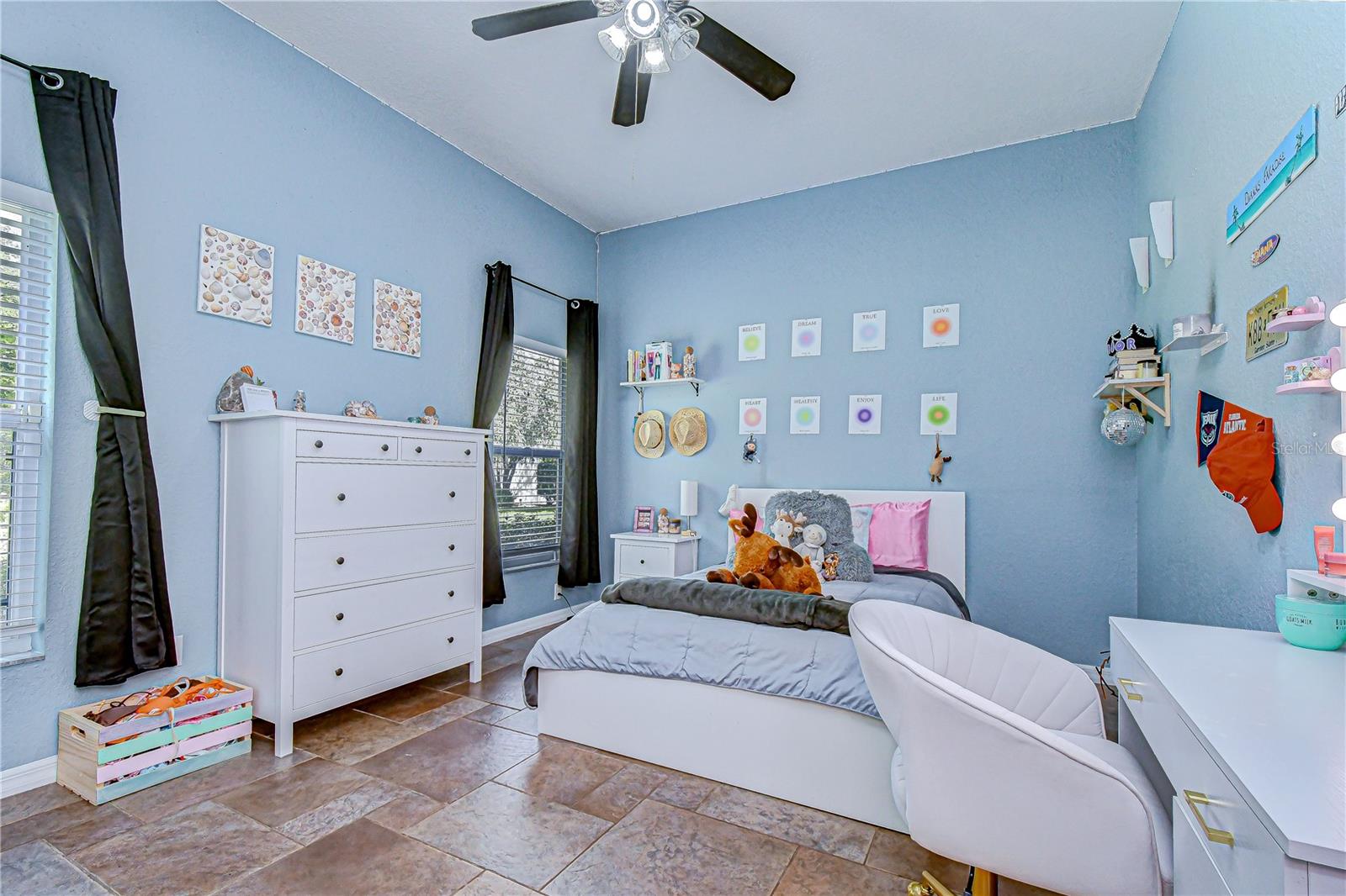 5201 LAUREL POINTE DR, VALRICO, FL, 33594