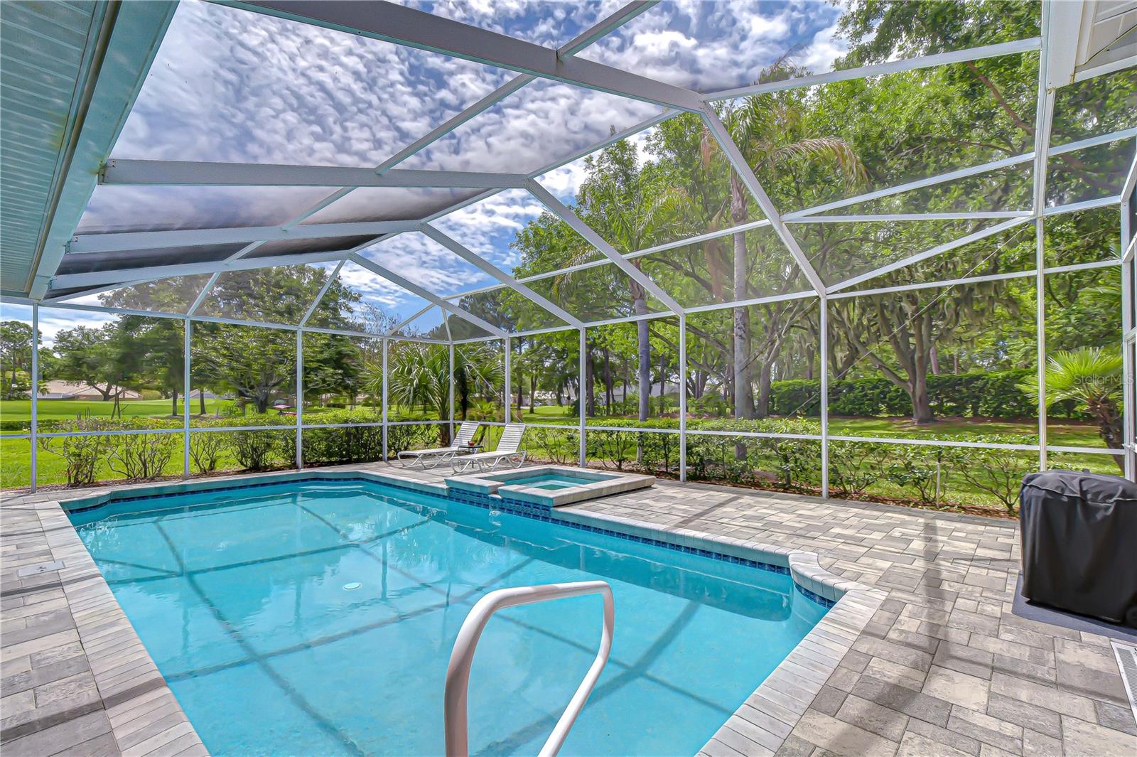 5201 LAUREL POINTE DR, VALRICO, FL, 33594