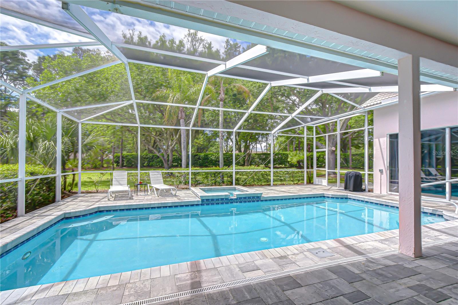 5201 LAUREL POINTE DR, VALRICO, FL, 33594