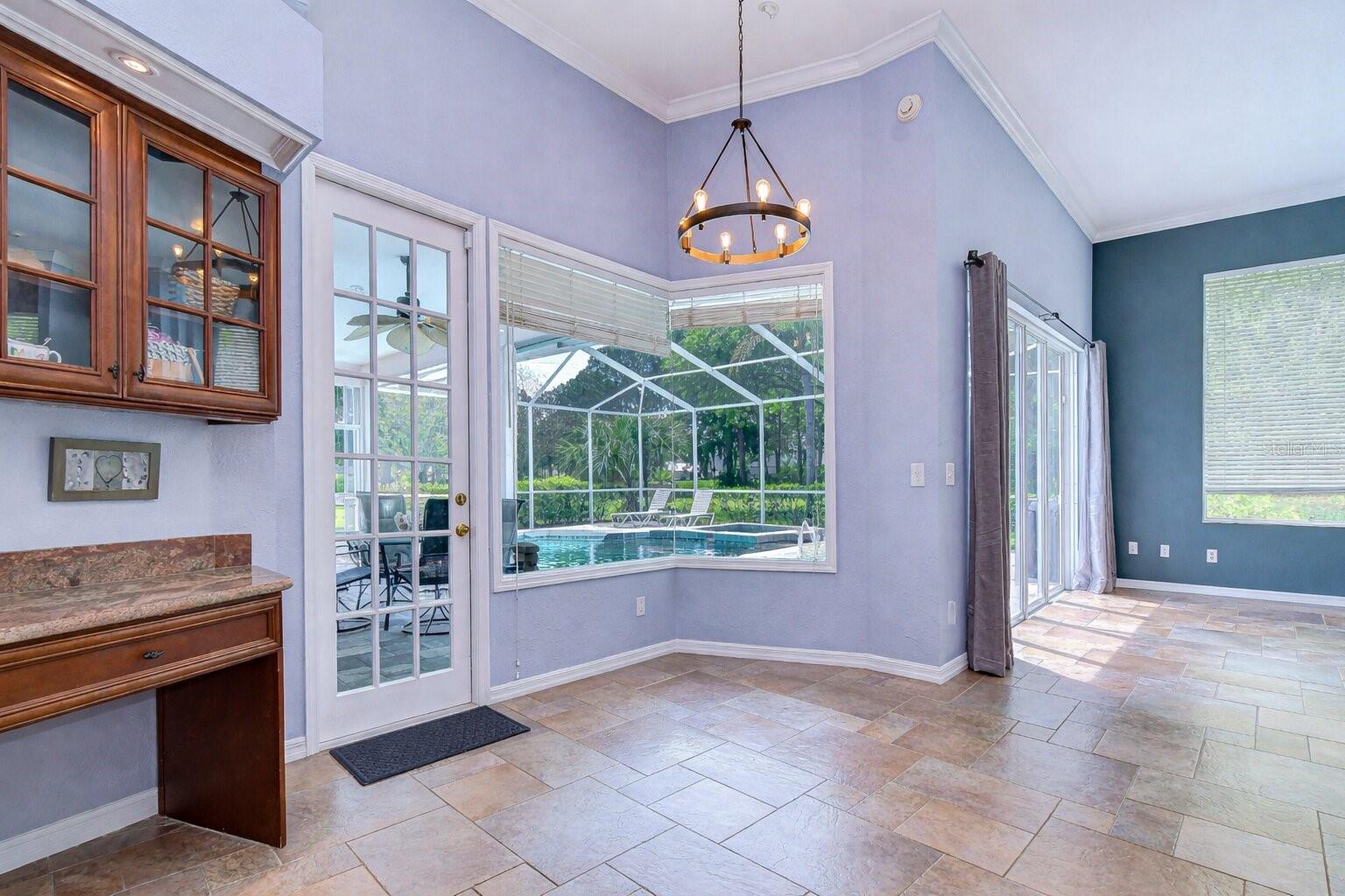 5201 LAUREL POINTE DR, VALRICO, FL, 33594