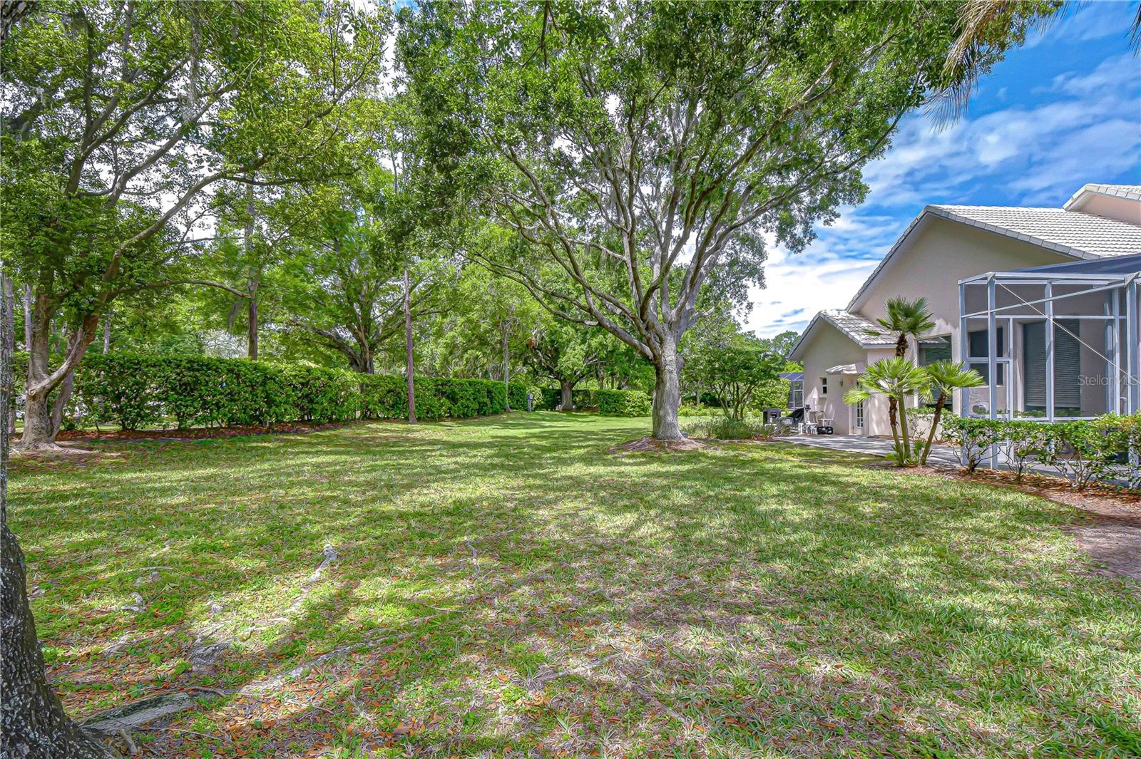 5201 LAUREL POINTE DR, VALRICO, FL, 33594