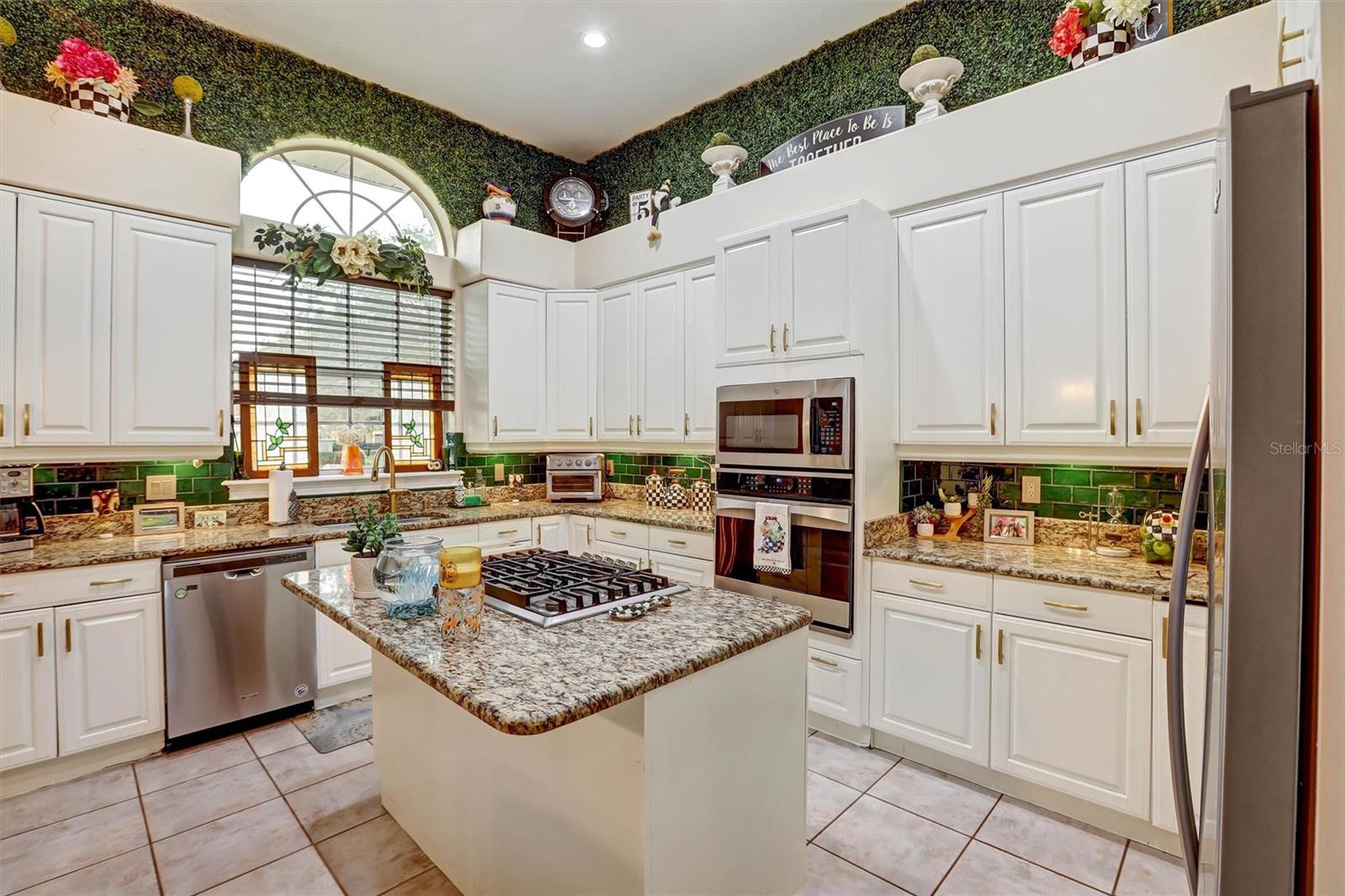 2460 LIELASUS DR, ORLANDO, FL, 32835