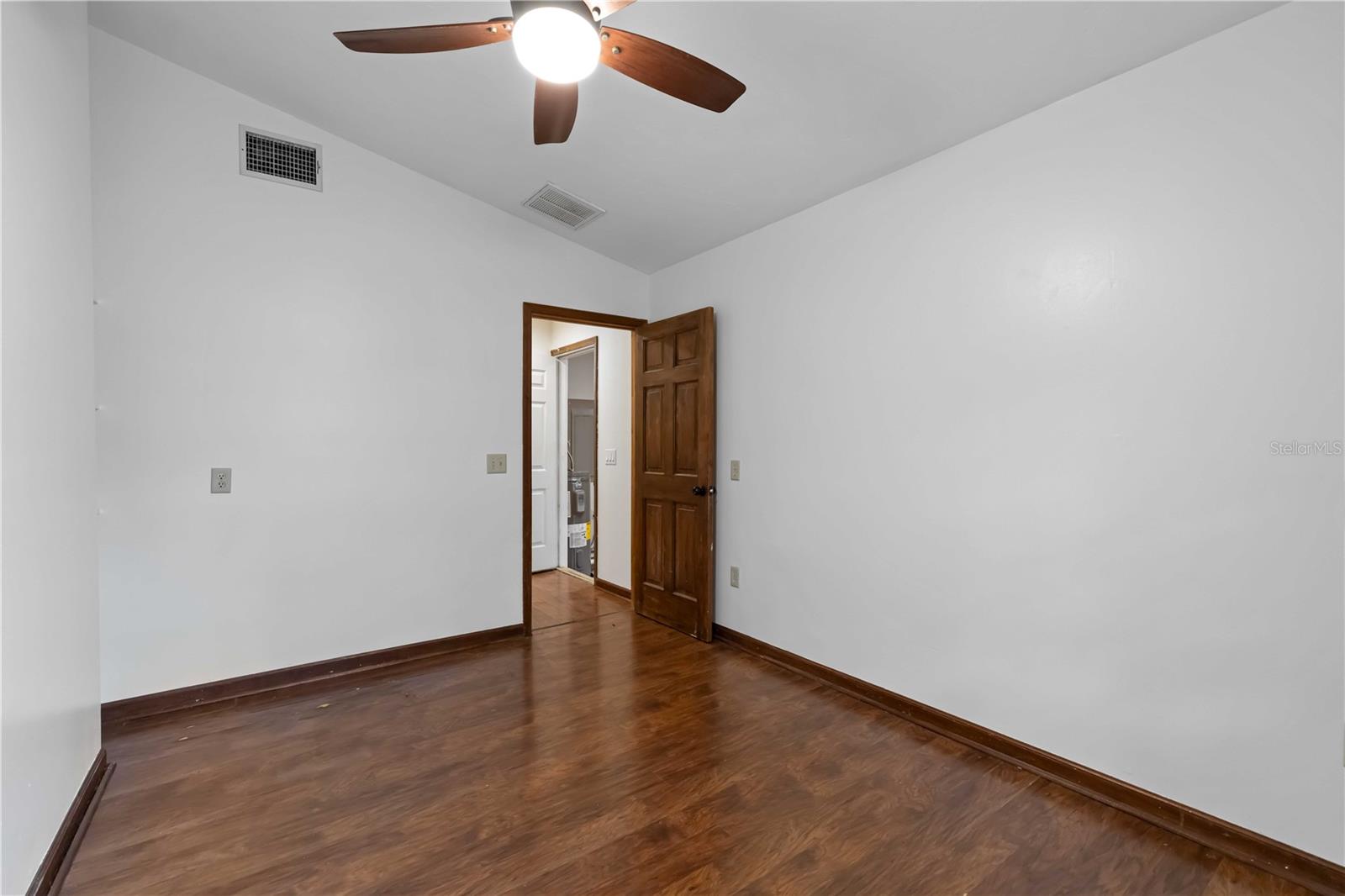 7535 CASTLE DR, SARASOTA, FL, 34240