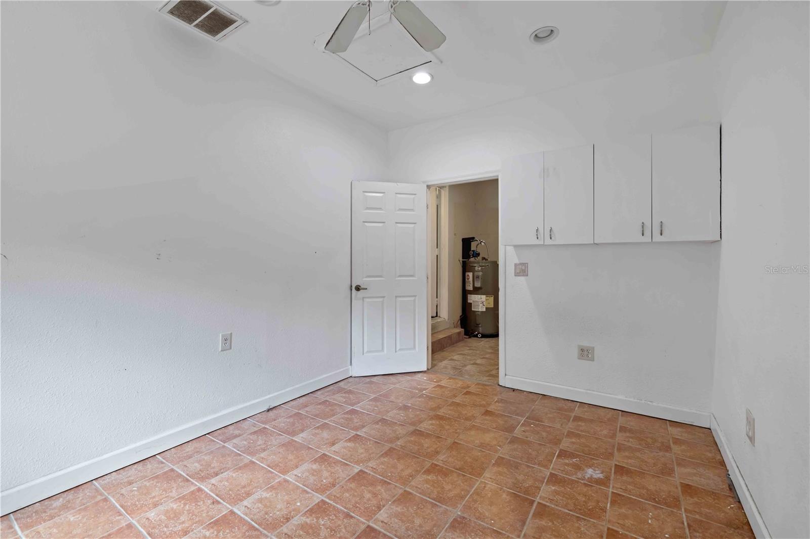 7535 CASTLE DR, SARASOTA, FL, 34240