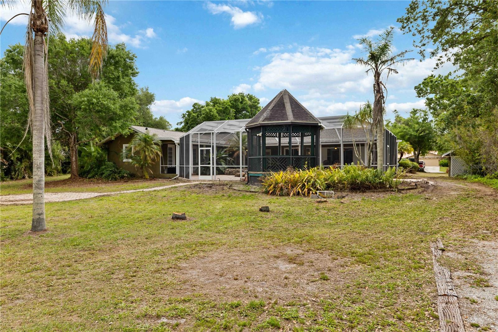 7535 CASTLE DR, SARASOTA, FL, 34240