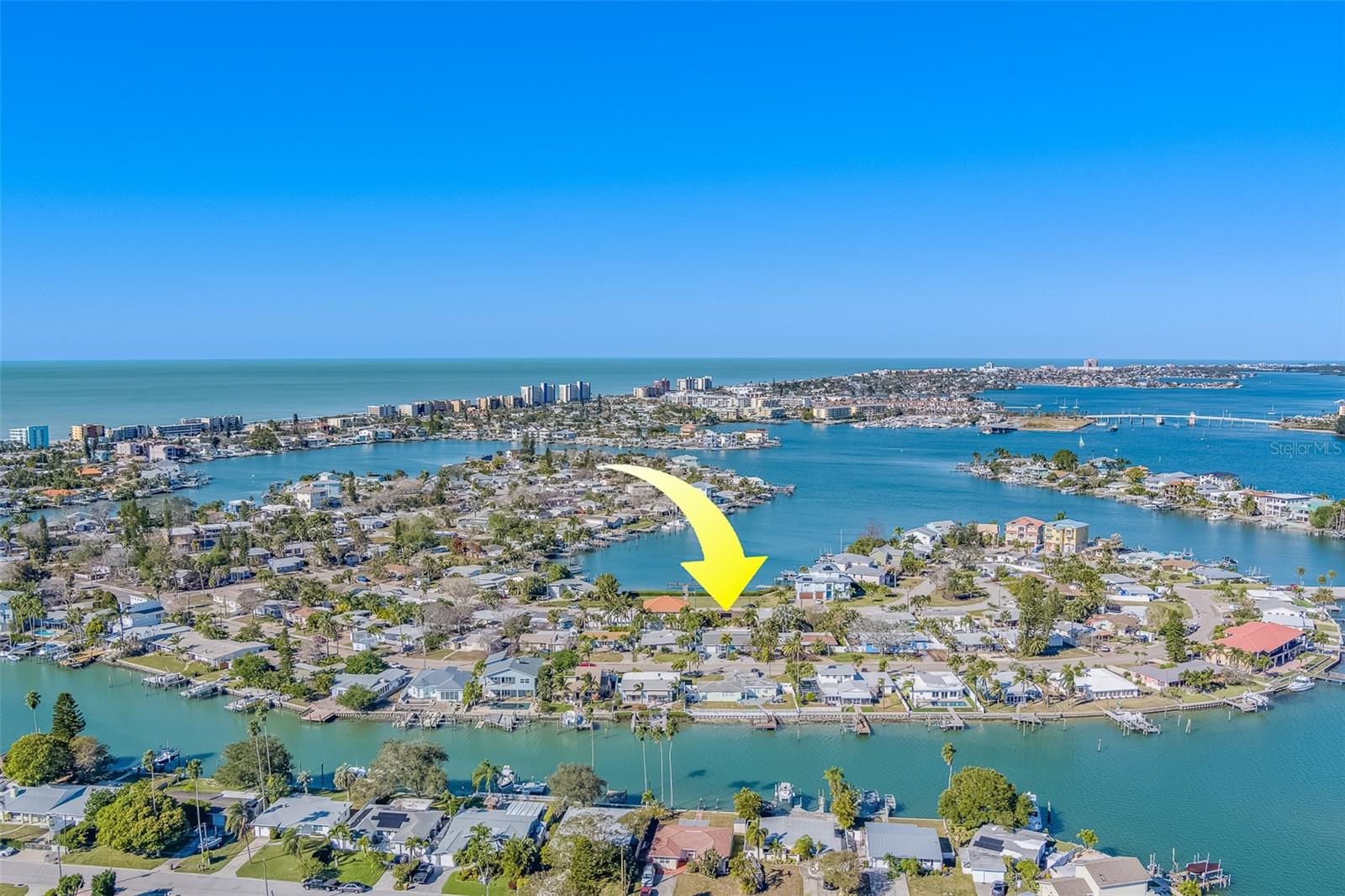 717 SUNSET CV, MADEIRA BEACH, FL, 33708