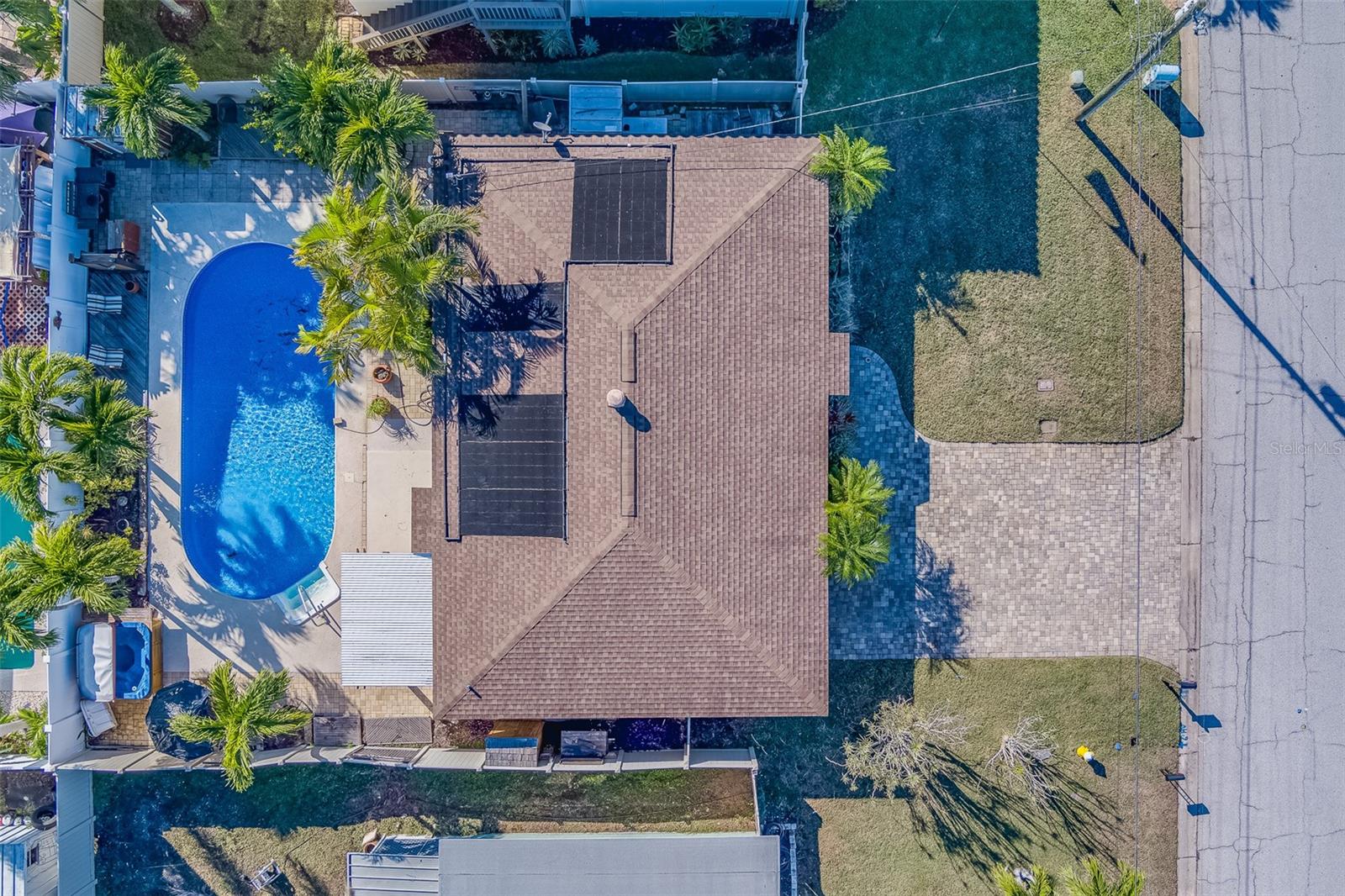 717 SUNSET CV, MADEIRA BEACH, FL, 33708