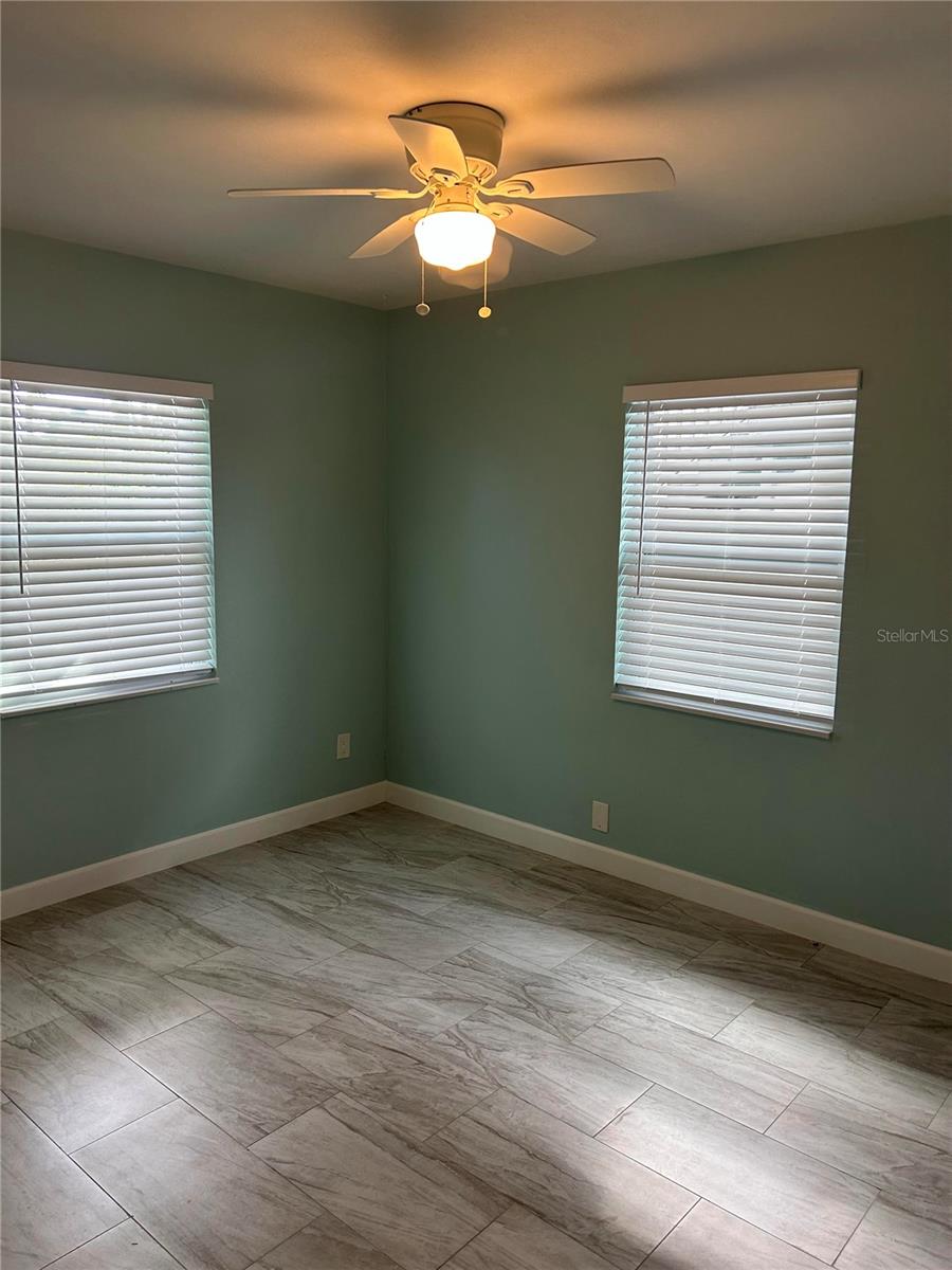 717 SUNSET CV, MADEIRA BEACH, FL, 33708