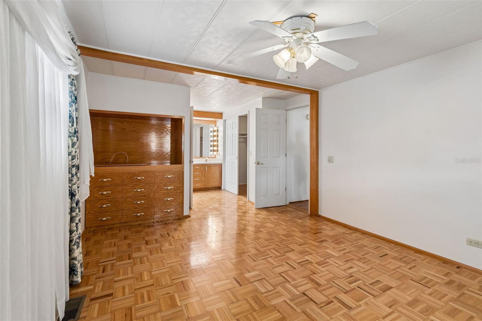 12651 SEMINOLE BLVD #15I, LARGO, FL, 33778