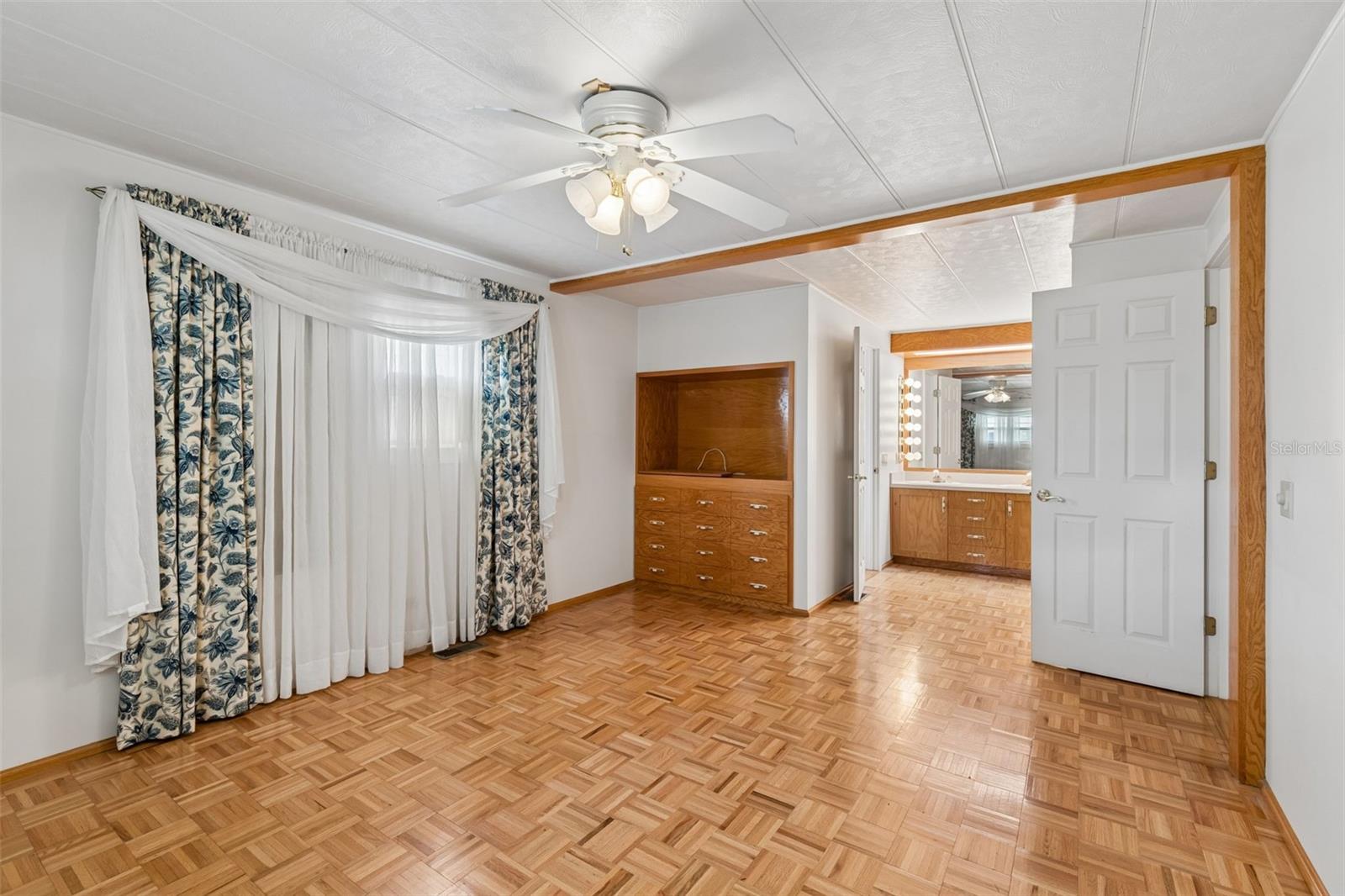 12651 SEMINOLE BLVD #15I, LARGO, FL, 33778