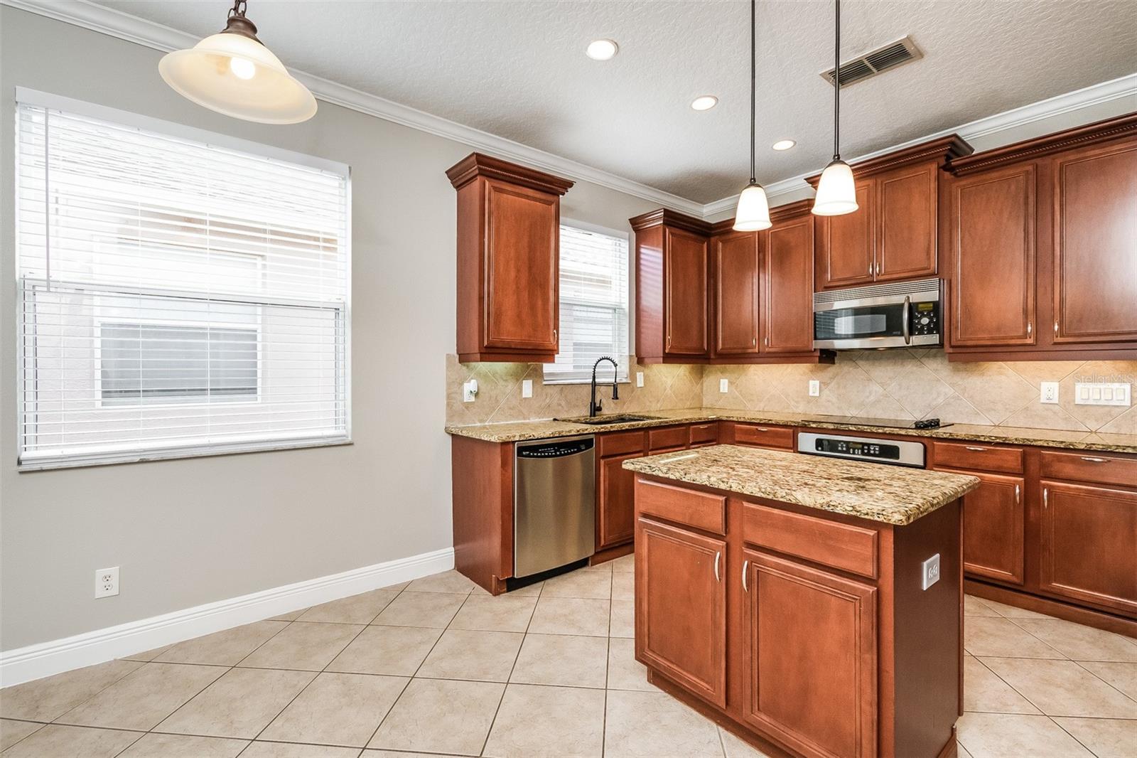 15008 STONEBRIAR WAY, ORLANDO, FL, 32826