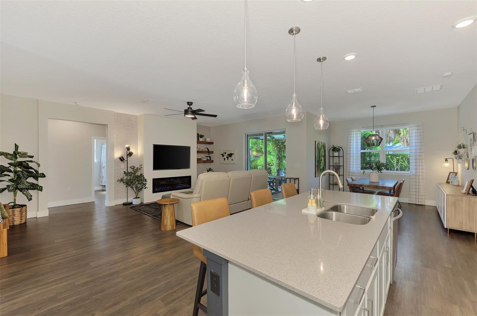 8472 RED COACH AVE, NORTH PORT, FL, 34291