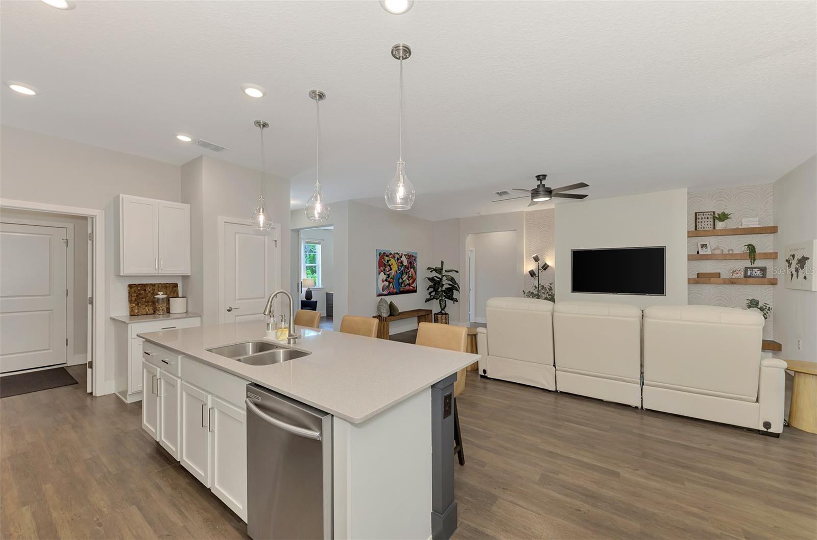 8472 RED COACH AVE, NORTH PORT, FL, 34291