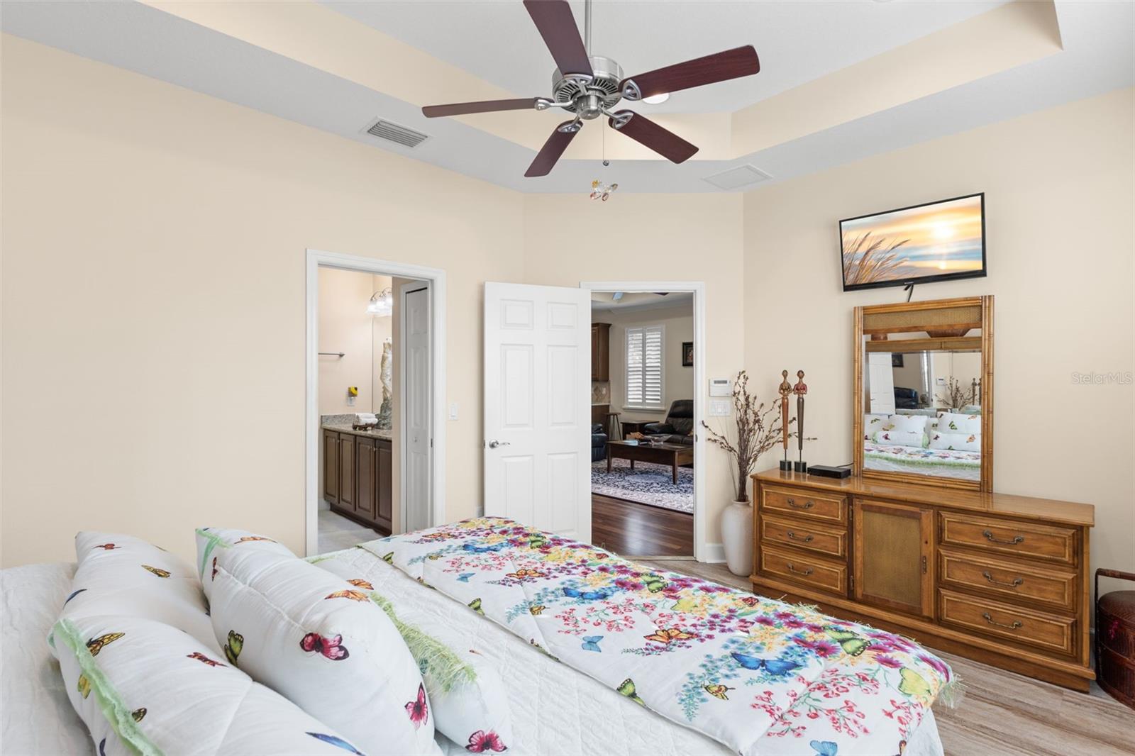 2346 OAKLEY GREEN DR, SUN CITY CENTER, FL, 33573