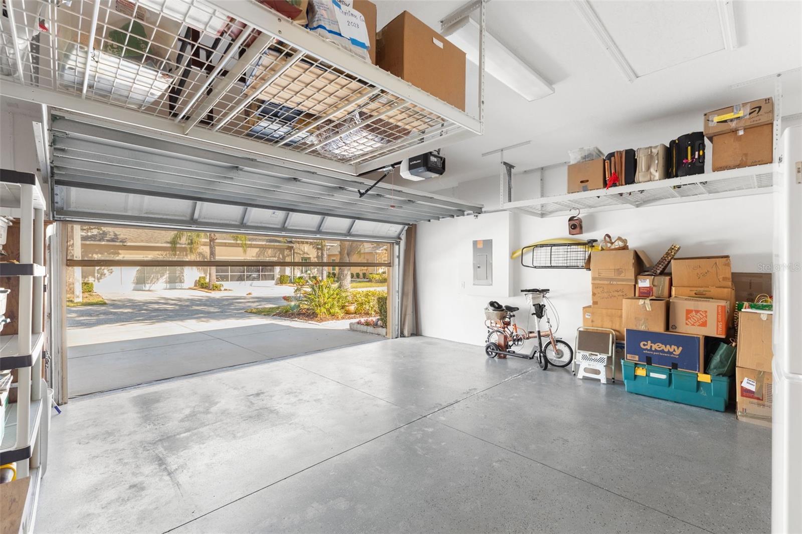 2346 OAKLEY GREEN DR, SUN CITY CENTER, FL, 33573