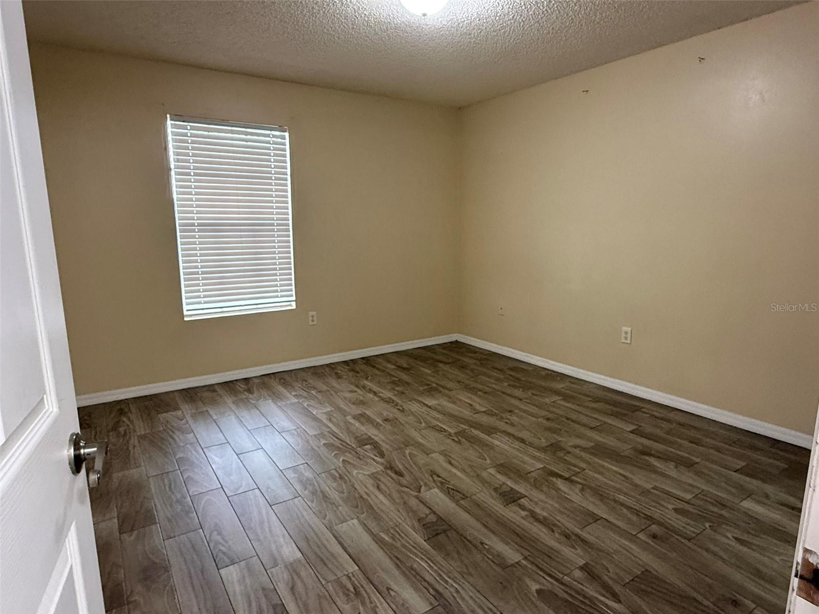 221 LAKE BROOK CIR #203, BRANDON, FL, 33511