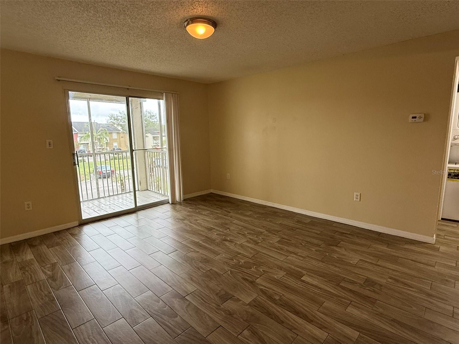 221 LAKE BROOK CIR #203, BRANDON, FL, 33511