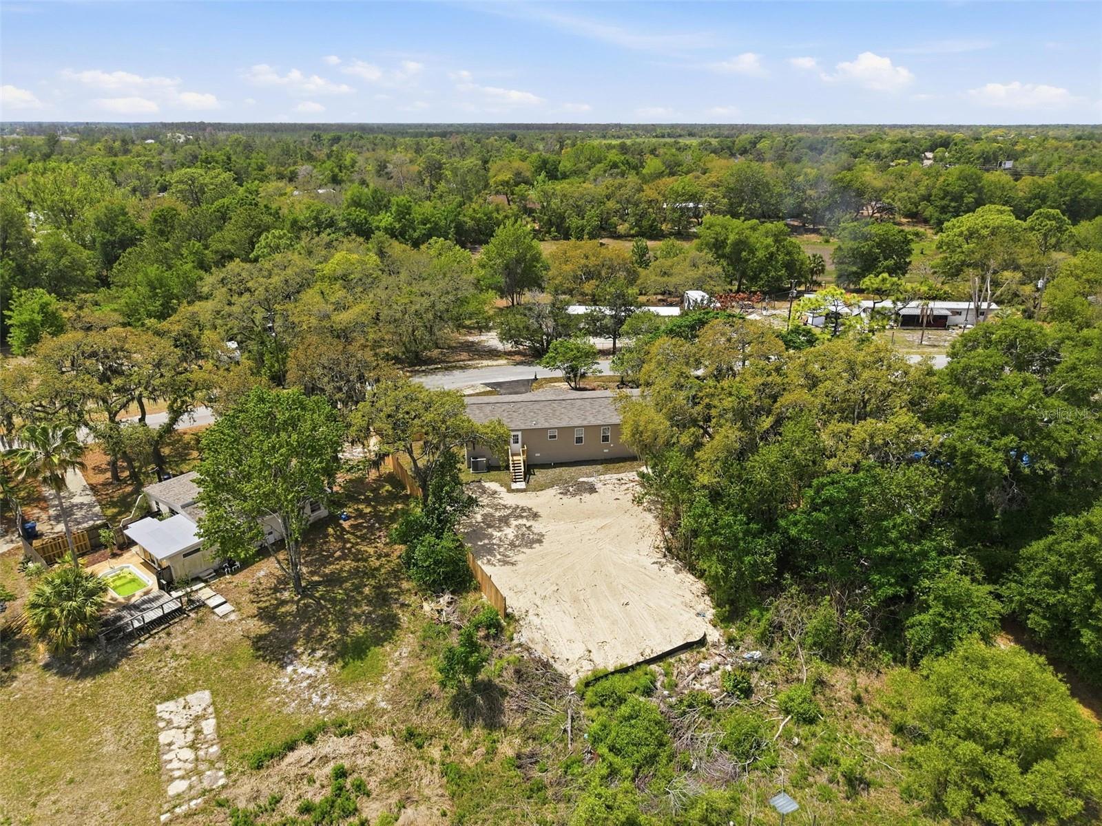 9533 ROUND LAKE DR, WEEKI WACHEE, FL, 34613