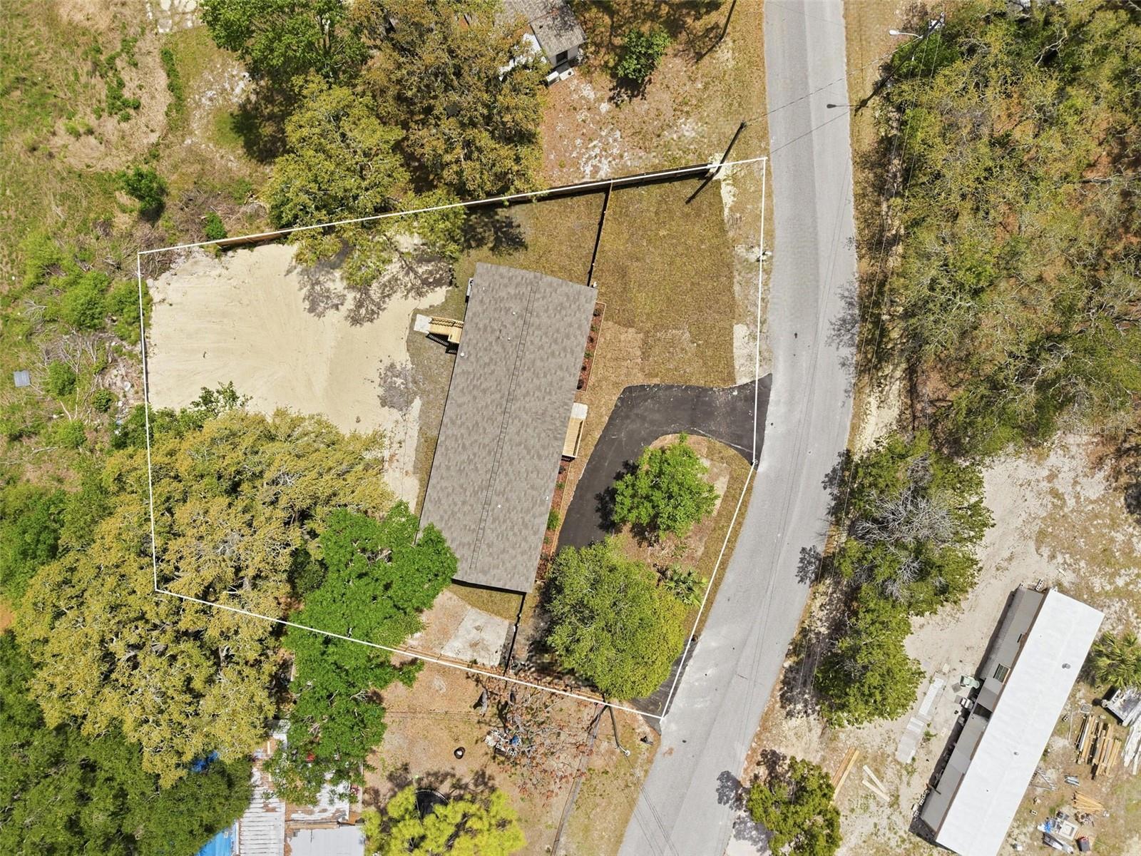 9533 ROUND LAKE DR, WEEKI WACHEE, FL, 34613