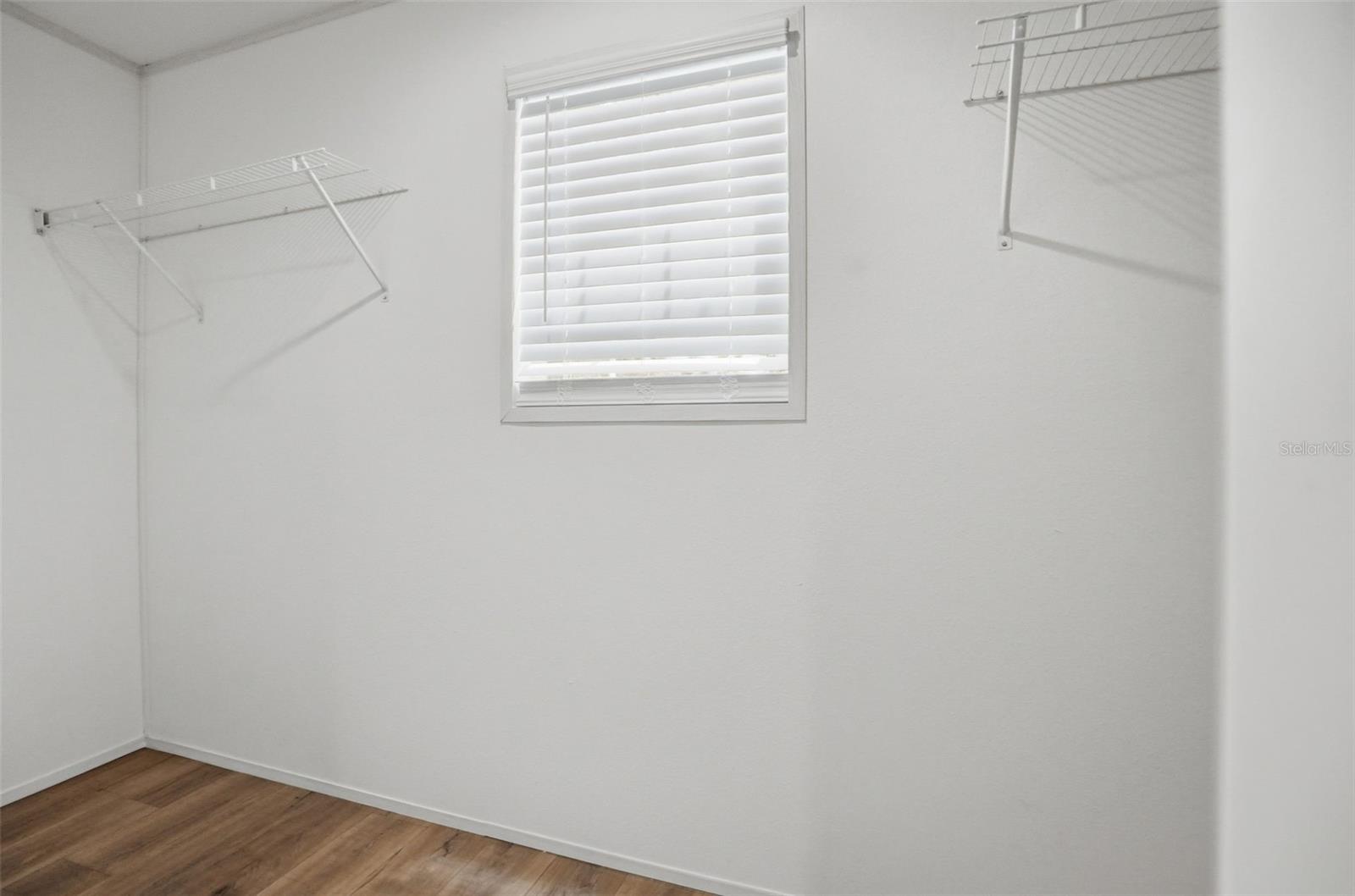 9533 ROUND LAKE DR, WEEKI WACHEE, FL, 34613