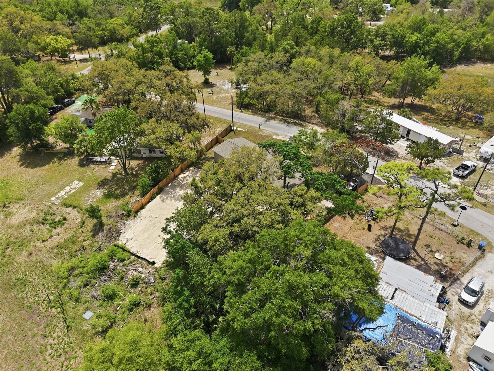 9533 ROUND LAKE DR, WEEKI WACHEE, FL, 34613