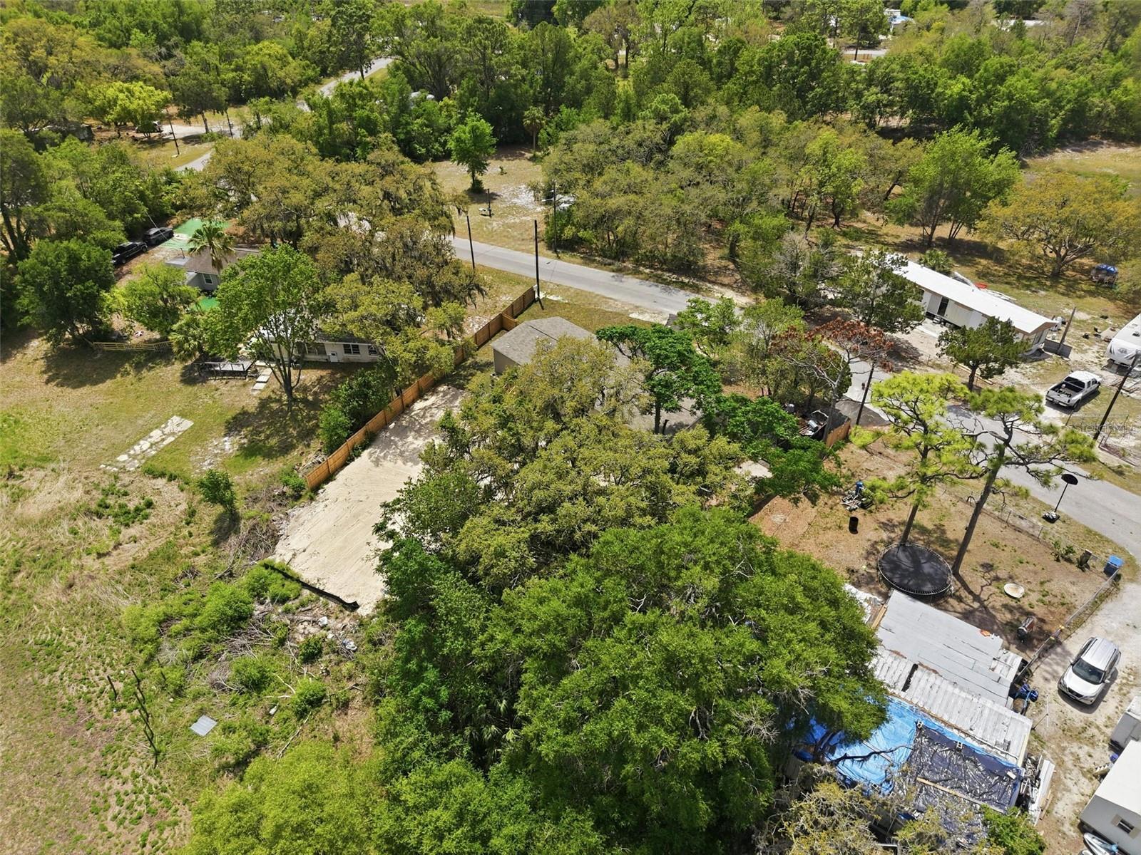 9533 ROUND LAKE DR, WEEKI WACHEE, FL, 34613