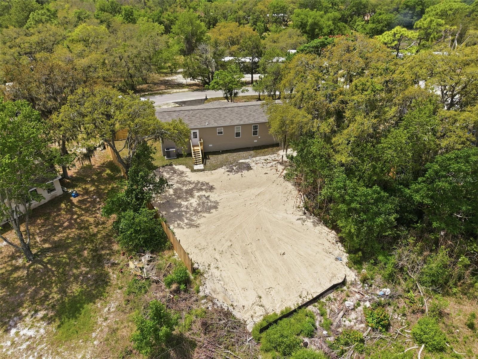 9533 ROUND LAKE DR, WEEKI WACHEE, FL, 34613