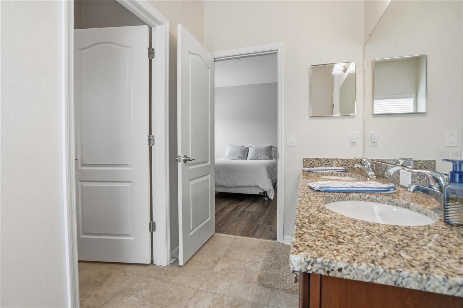 dual sinks such a huge help