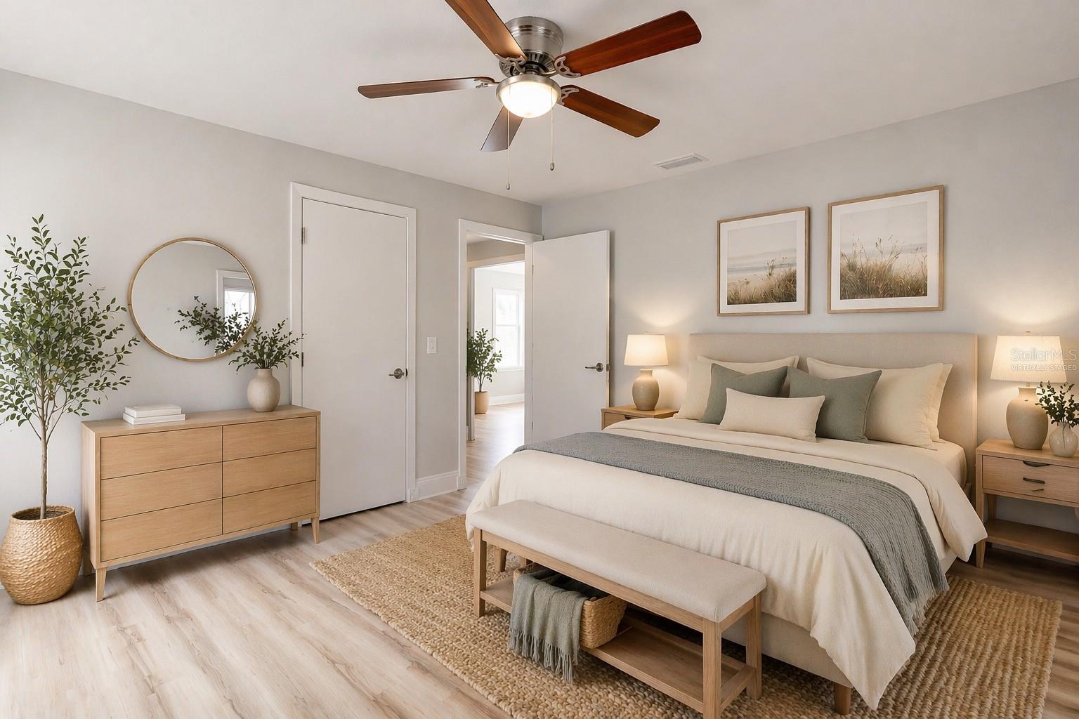 700 LINDENWOOD CIR E, ORMOND BEACH, FL, 32174