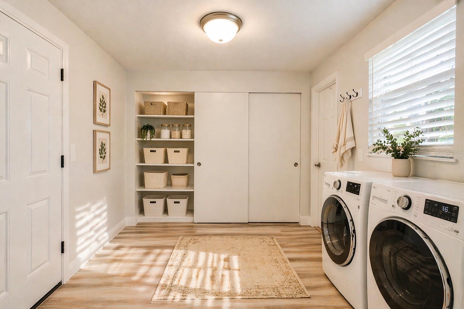 700 LINDENWOOD CIR E, ORMOND BEACH, FL, 32174