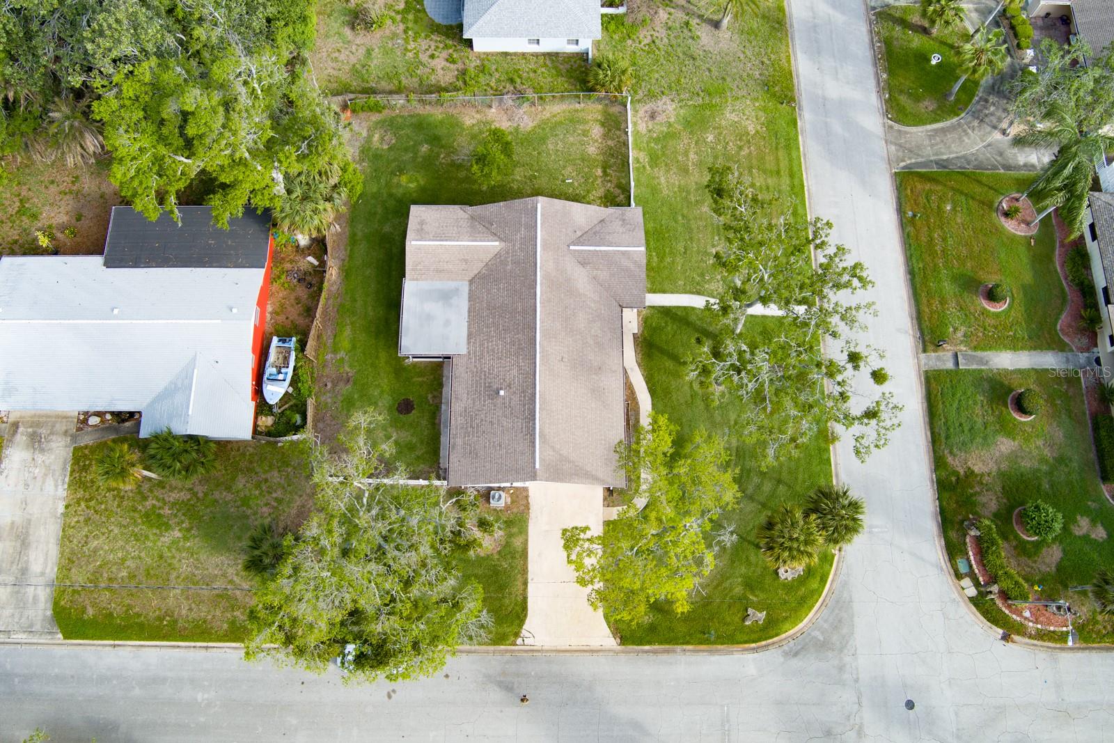 700 LINDENWOOD CIR E, ORMOND BEACH, FL, 32174