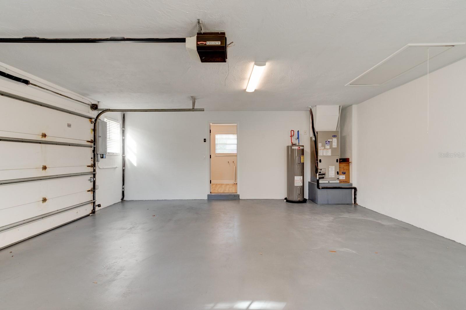 700 LINDENWOOD CIR E, ORMOND BEACH, FL, 32174