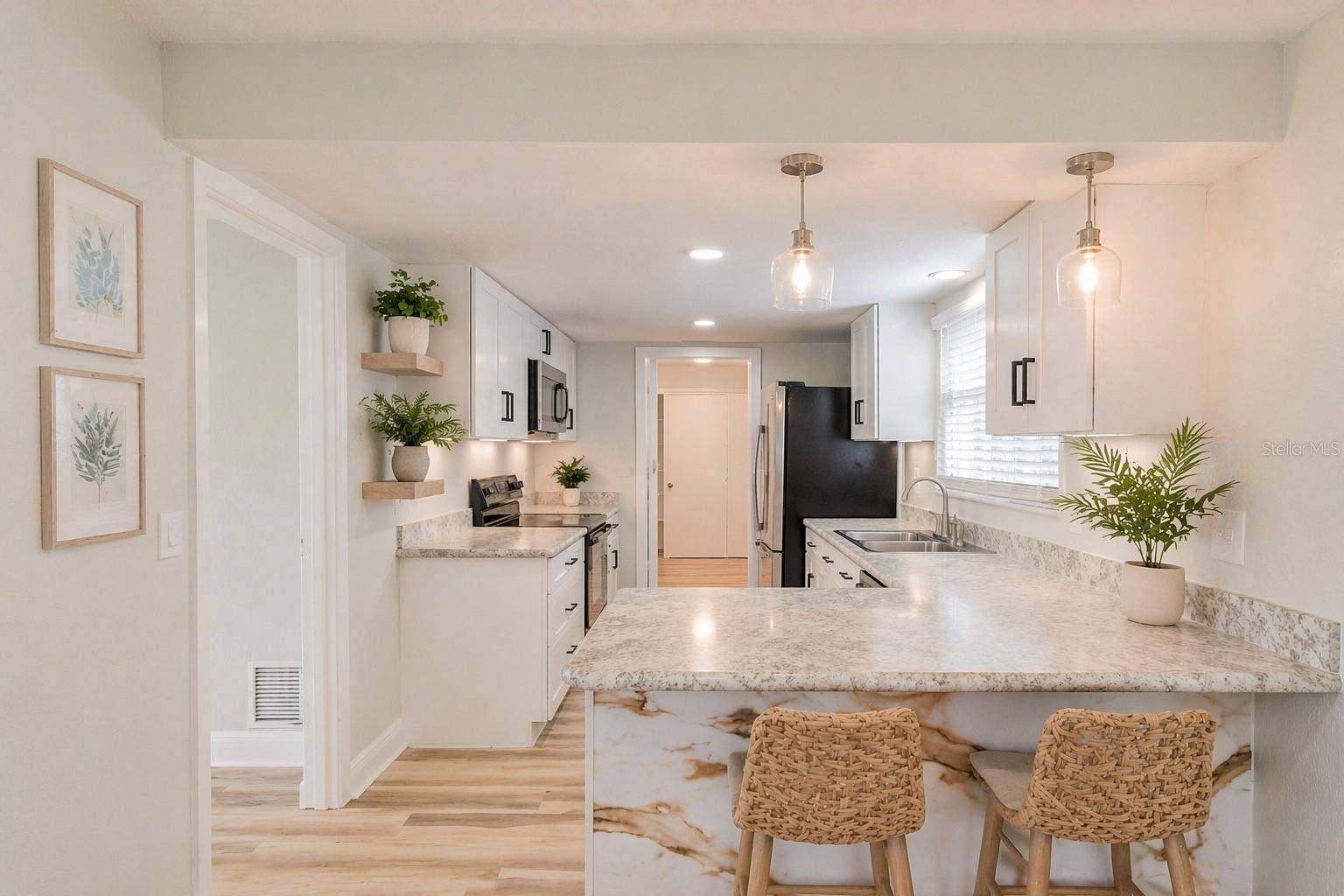 700 LINDENWOOD CIR E, ORMOND BEACH, FL, 32174