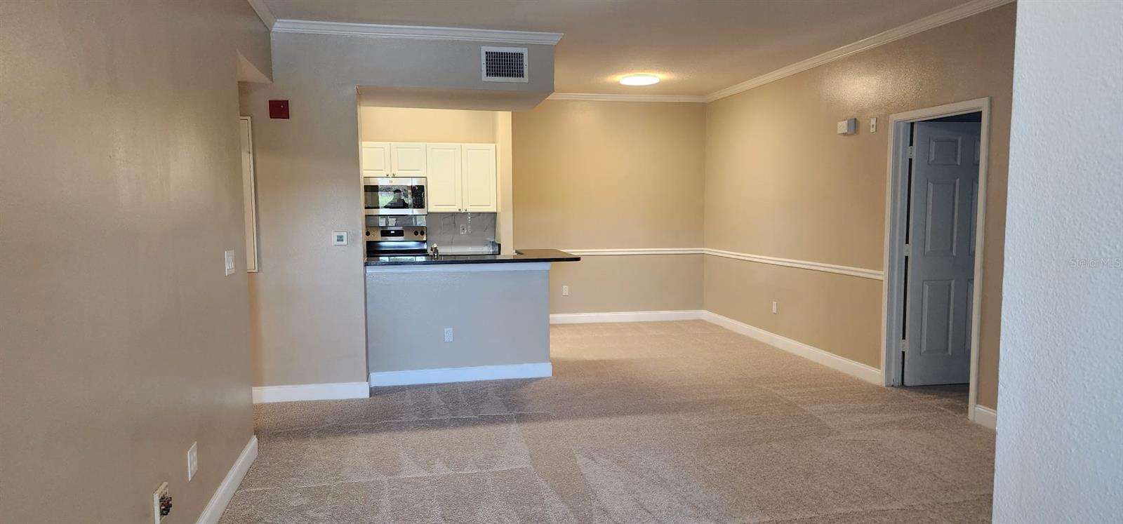 2015 RESTON RD #2211, ORLANDO, FL, 32837