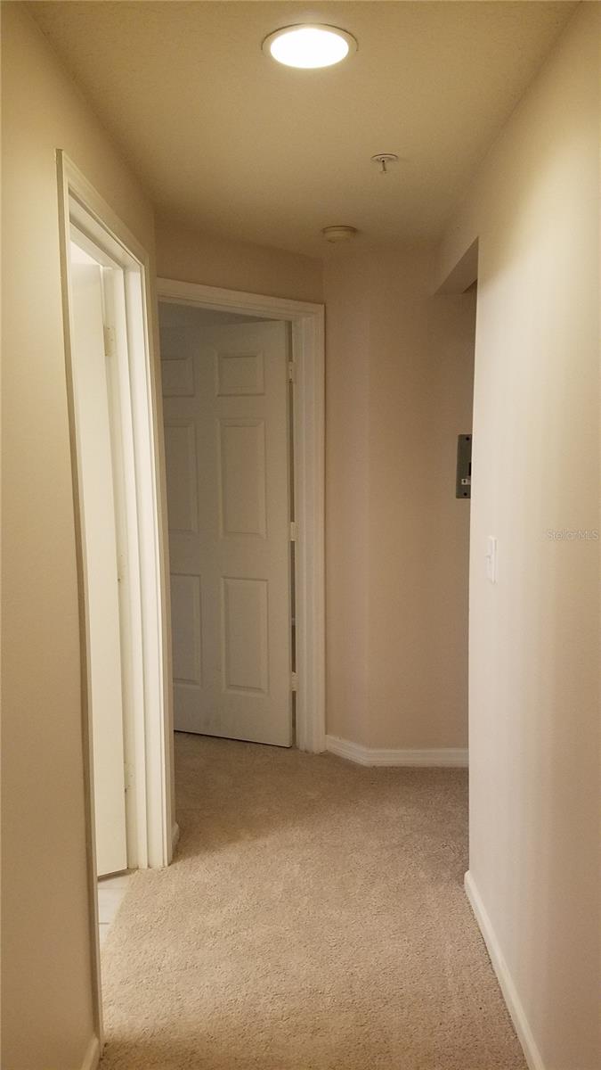 2015 RESTON RD #2211, ORLANDO, FL, 32837