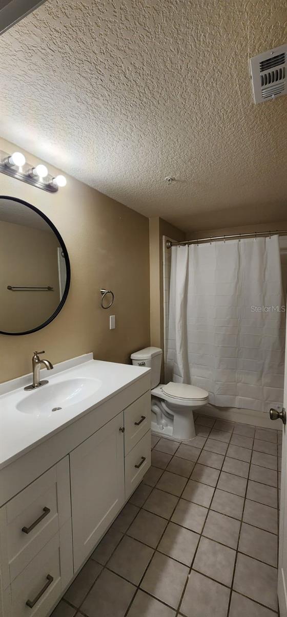 2015 RESTON RD #2211, ORLANDO, FL, 32837