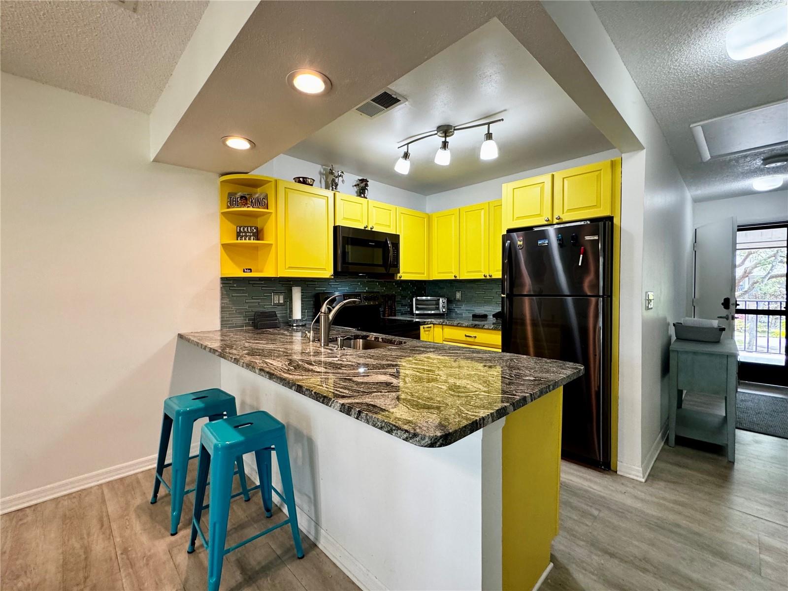 3031 QUAIL HOLW #16, SARASOTA, FL, 34235