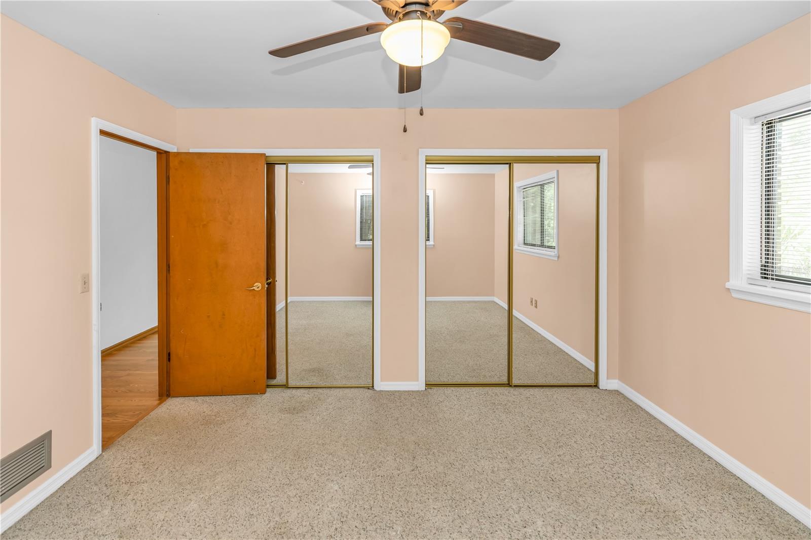 86 DOGWOOD TRL, DEBARY, FL, 32713