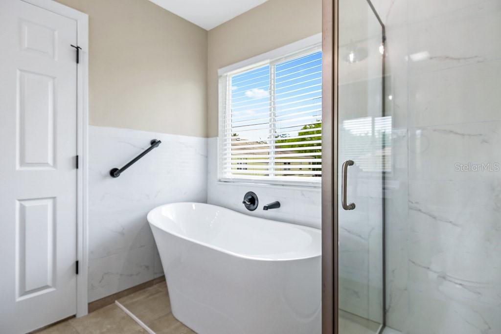 10831 JOHANNA AVE, RIVERVIEW, FL, 33578